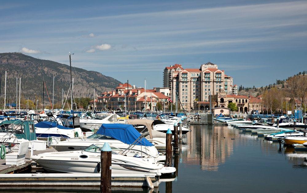 The Royal Kelowna - Bellstar Hotels & Resorts Exterior photo